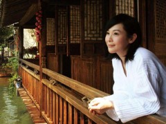 刘若英的经典老歌《十年》歌词+试听有感