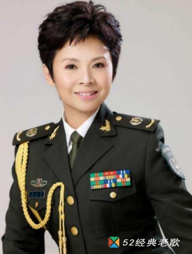 董文华