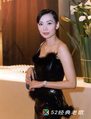 邝美云歌曲《亲密爱人》
