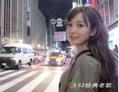 金莎歌曲《笨蛋》