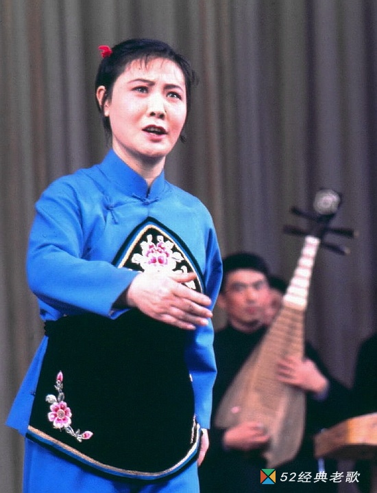 郭兰英歌曲《一道道水来一道道山》