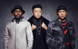 南征北战最出名的歌曲,南征北战歌曲大全100首